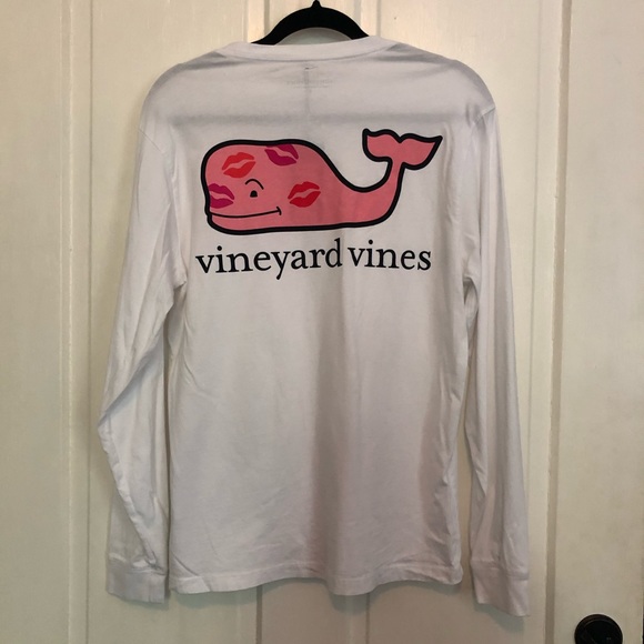 Vineyard Vines Other - Vineyard Vines Valentine’s Day Shirt